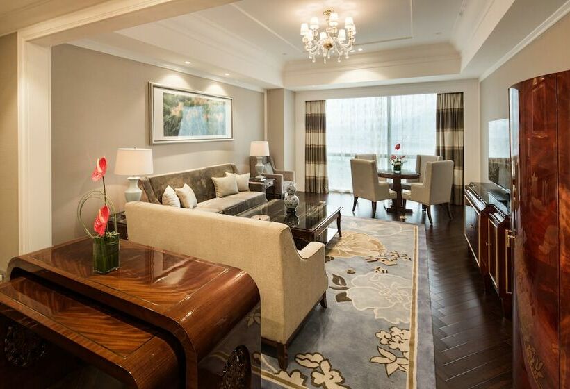 חדר אקזקיוטיב, Fuzhou Jeurong