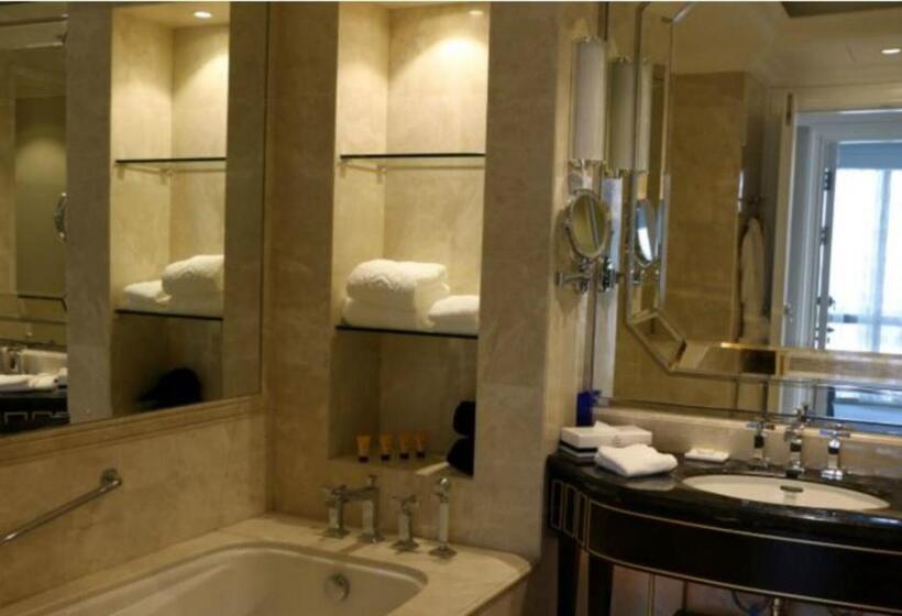 סוויטת ג'וניור, Fuzhou Jeurong