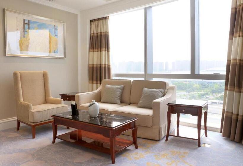 סוויטת ג'וניור, Fuzhou Jeurong