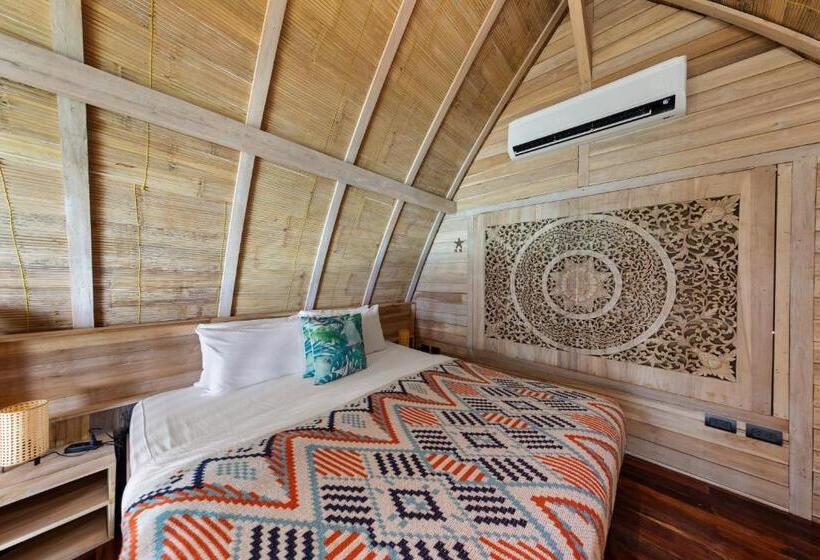 سوئیت با تخت بزرگ, Lumbung Loft Villas At Karuna El Nido