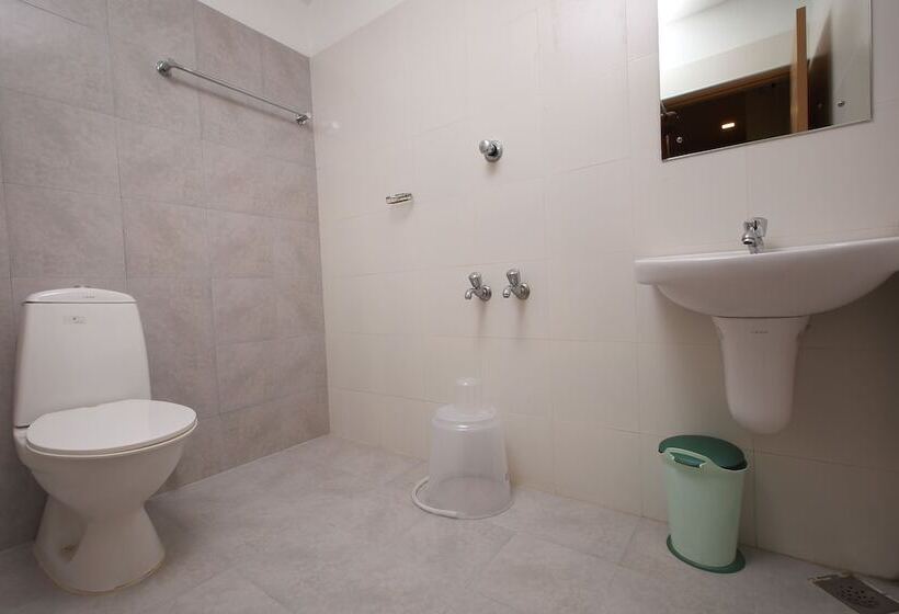 اتاق لوکس, Prime Palace Hotel   Mg Road