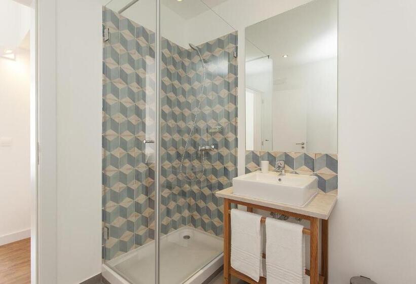 مجموعه ویستا شهر, Lisbon Old Town Guest House