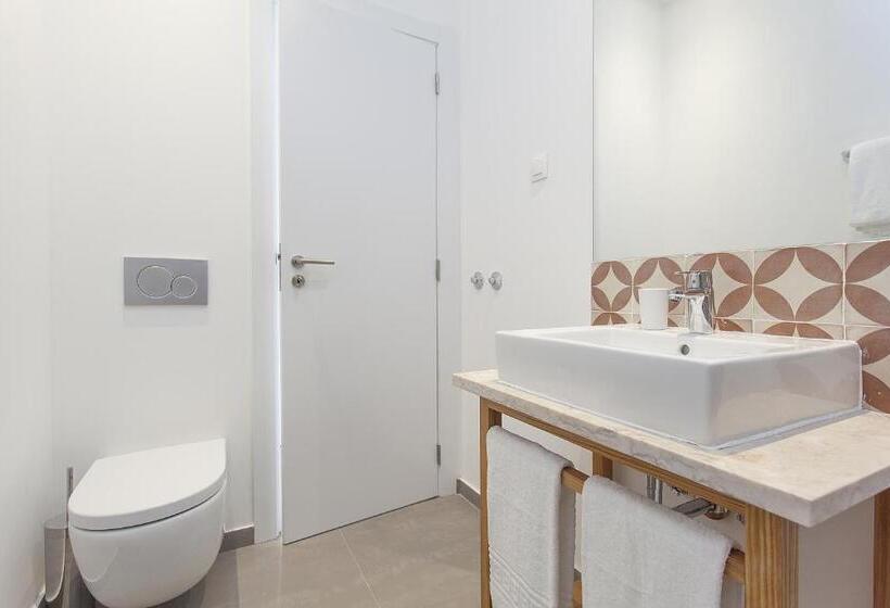 مجموعه ویستا شهر, Lisbon Old Town Guest House