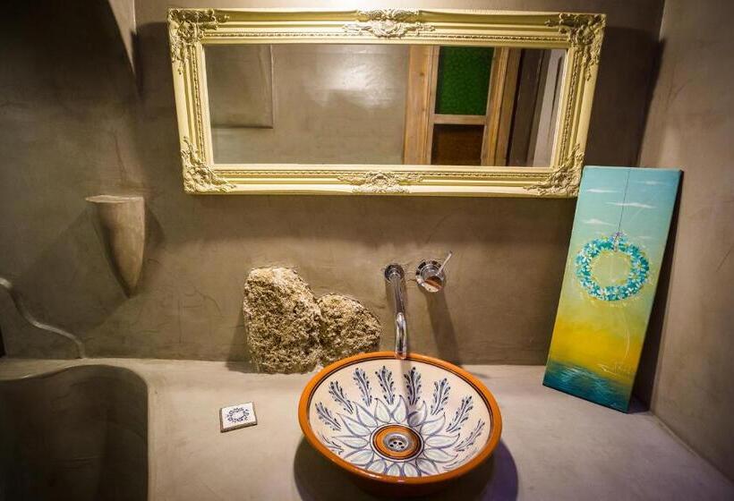 اتاق استاندارد, Rodi