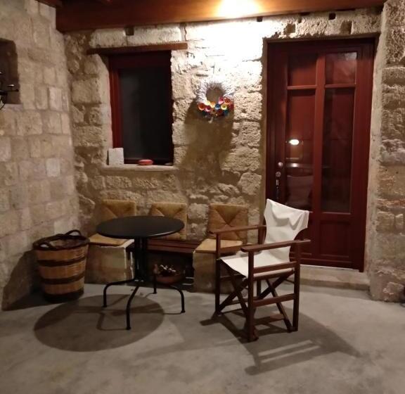 اتاق استاندارد, Rodi