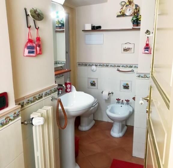 اتاق استاندارد چهار تخته, Vittorio Emanuele Rooms Di Prinzi