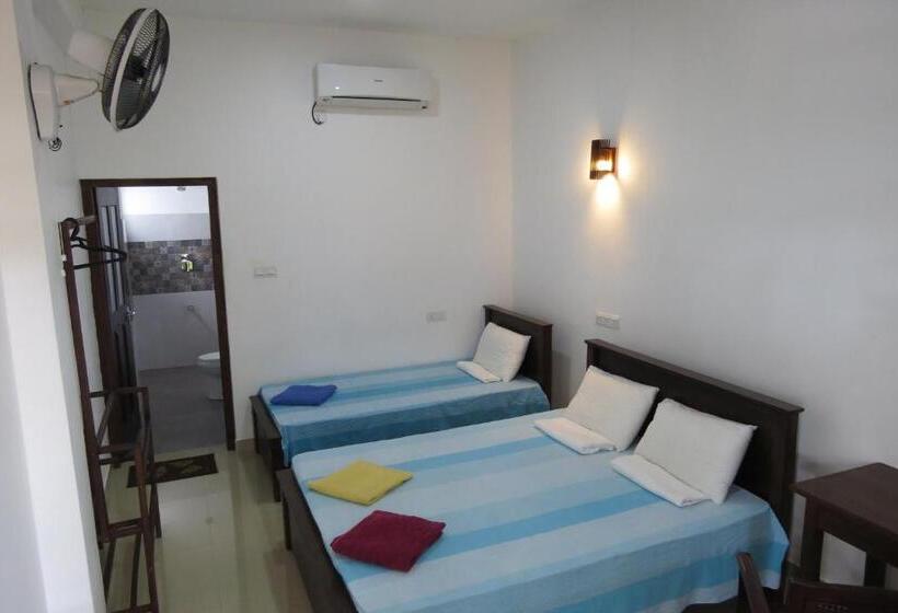 غرفة ديلوكس مزودة بشرفة, Sailors Mirissa