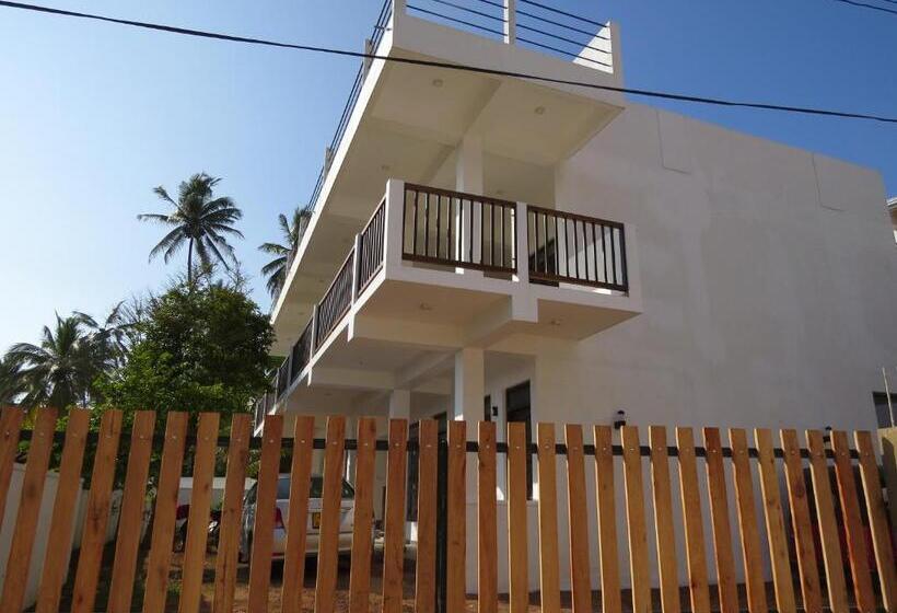 غرفة ديلوكس مطلّة علي البحر, Sailors Mirissa