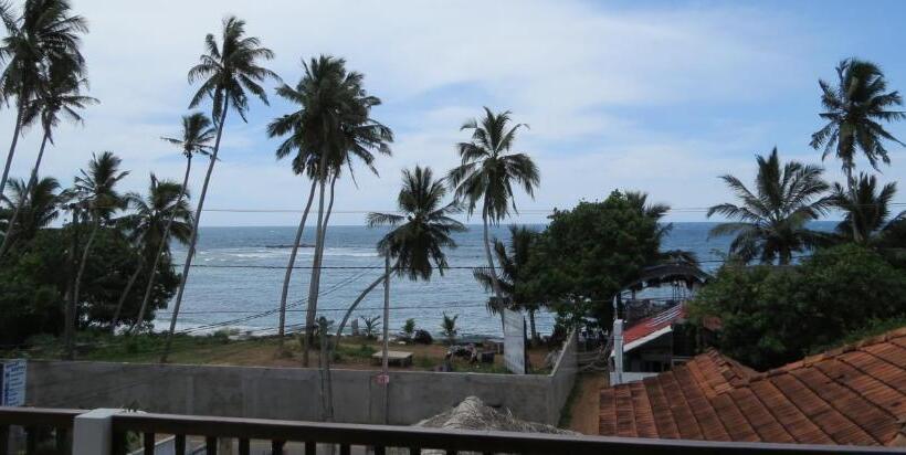 غرفة ديلوكس مطلّة علي البحر, Sailors Mirissa