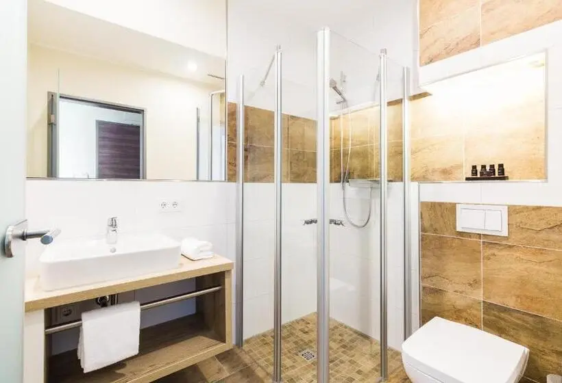 シングルデラックスルーム, Sky Hotel Cloppenburg