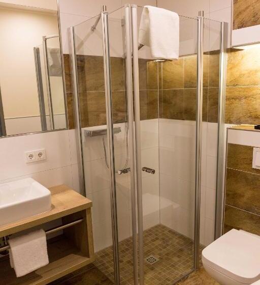 غرفة ديلوكس, Sky Hotel Cloppenburg