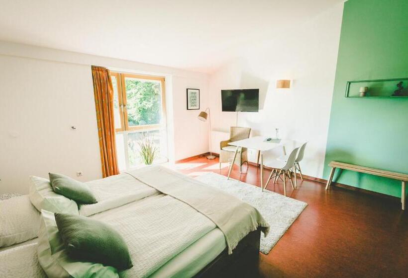 غرفة قياسية لذوى الاحتياجات الخاصة, Ostel Jugendhotel Bremervörde