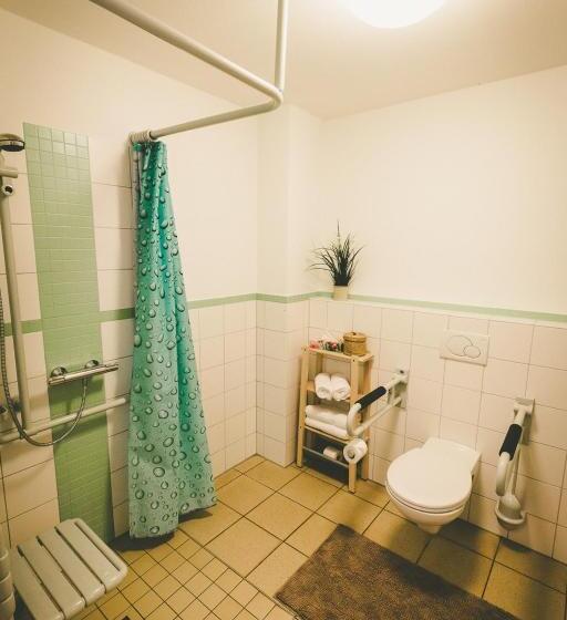 غرفة قياسية لذوى الاحتياجات الخاصة, Ostel Jugendhotel Bremervörde