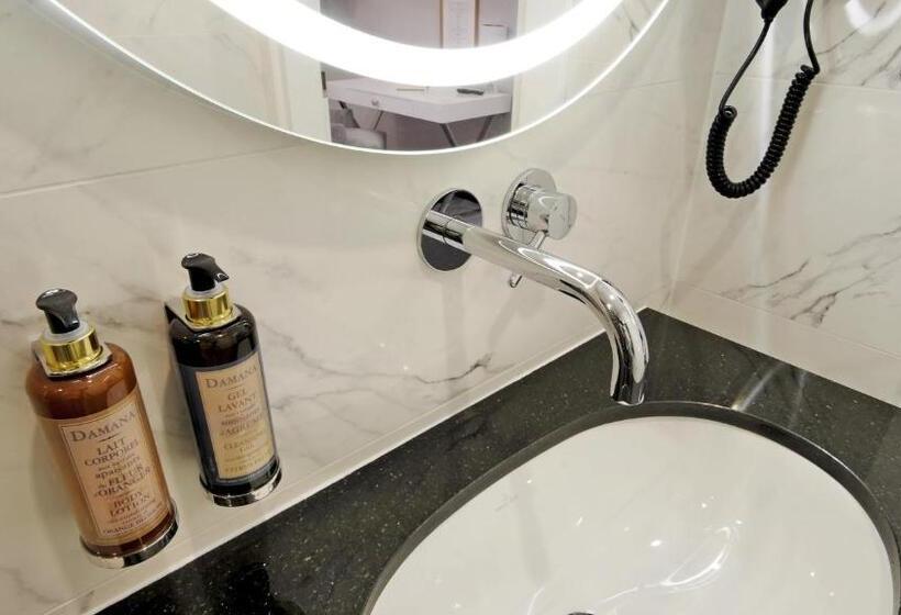 Номер Deluxe, Szewska 22 Boutique