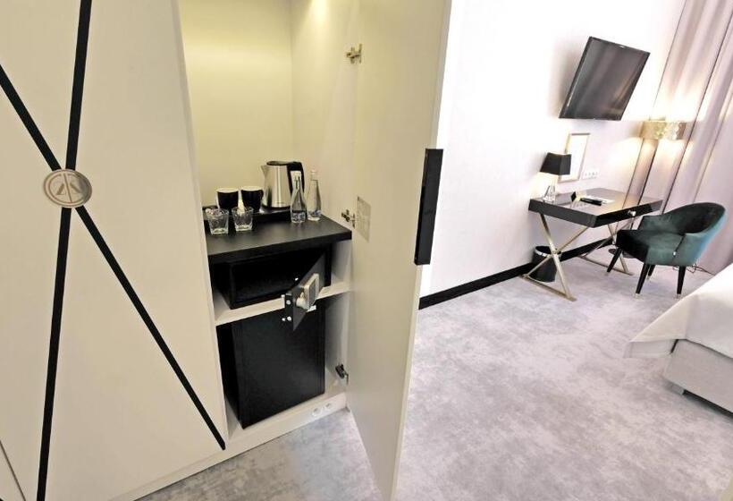 Номер Deluxe, Szewska 22 Boutique