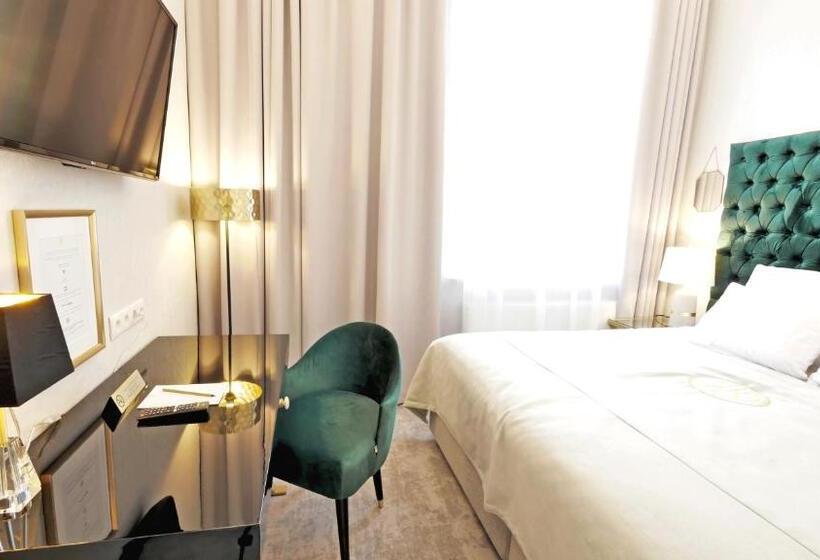 Номер Deluxe, Szewska 22 Boutique