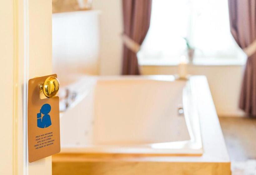 ハイドロマッサージバス付きスイート, Casa Leon D'oro