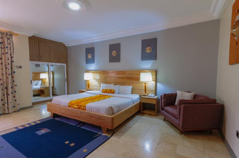 デラックスルーム, Central Hotel   Osu