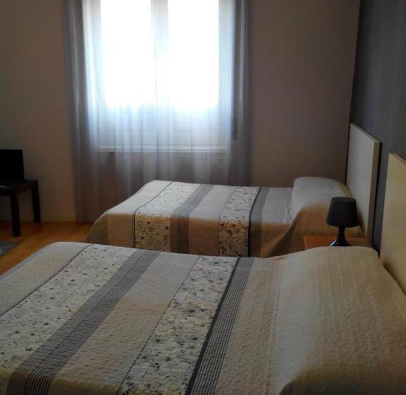 استودیوی لوکس, Guest House D. Filipe I