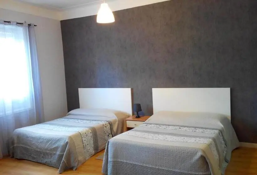 デラックススタジオ, Guest House D. Filipe I