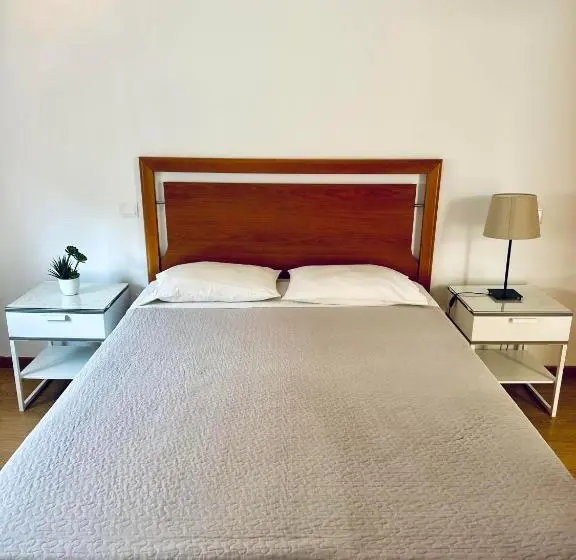 デラックスルーム, Guest House D. Filipe I