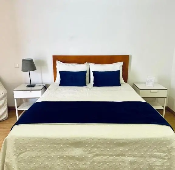 デラックスルーム, Guest House D. Filipe I