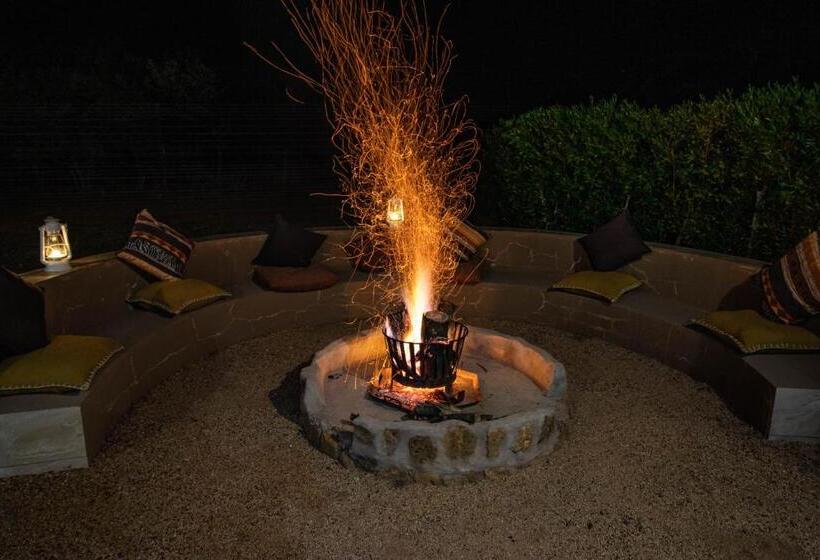 جناح, Golden Impalas Bush Resort