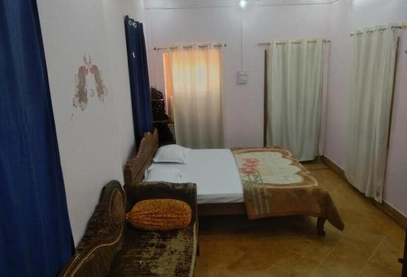 اتاق لوکس, Nutella Jaisalmer, Jaisalmer