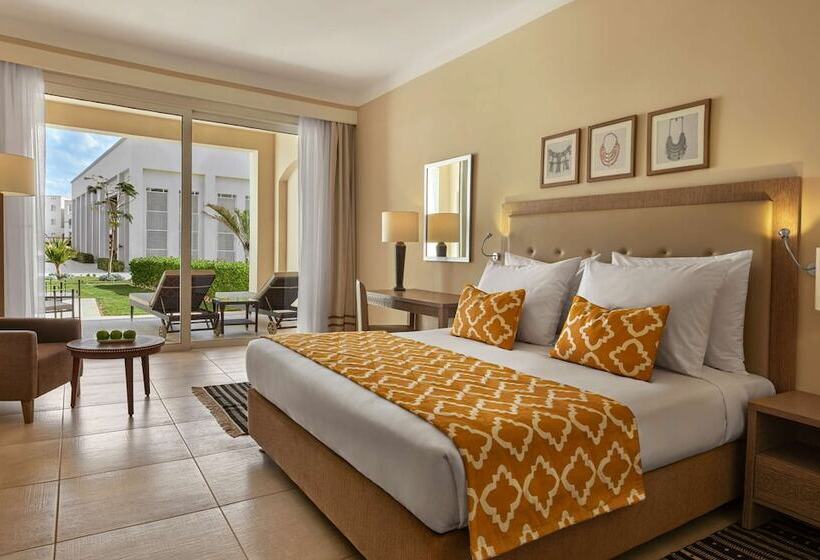 Chambre Supérieure Lit Queen Size, Steigenberger Resort Alaya   Adults Friendly 16 Years Plus