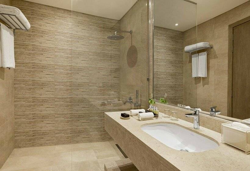 Chambre Supérieure Lit Queen Size, Steigenberger Resort Alaya   Adults Friendly 16 Years Plus