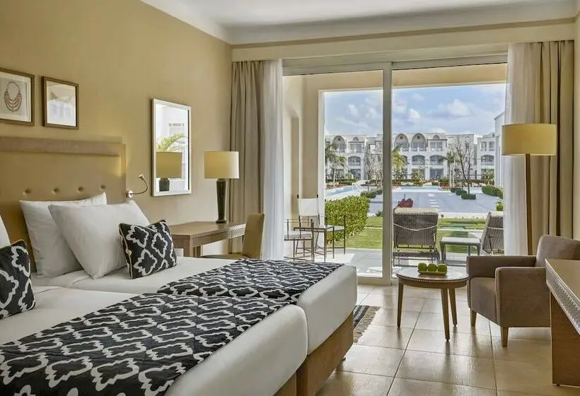 اتاق سوپریور با تخت دو نفره بزرگ, Steigenberger Resort Alaya Adults Friendly 16 Years Plus