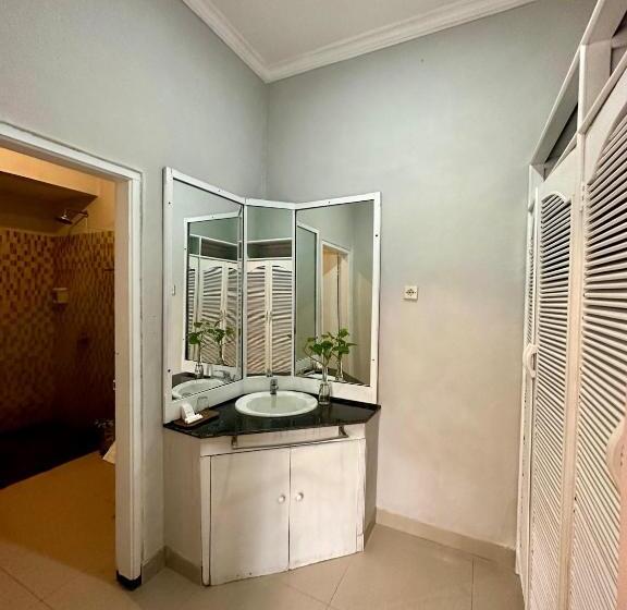 高级大房间, The Taman Ayu