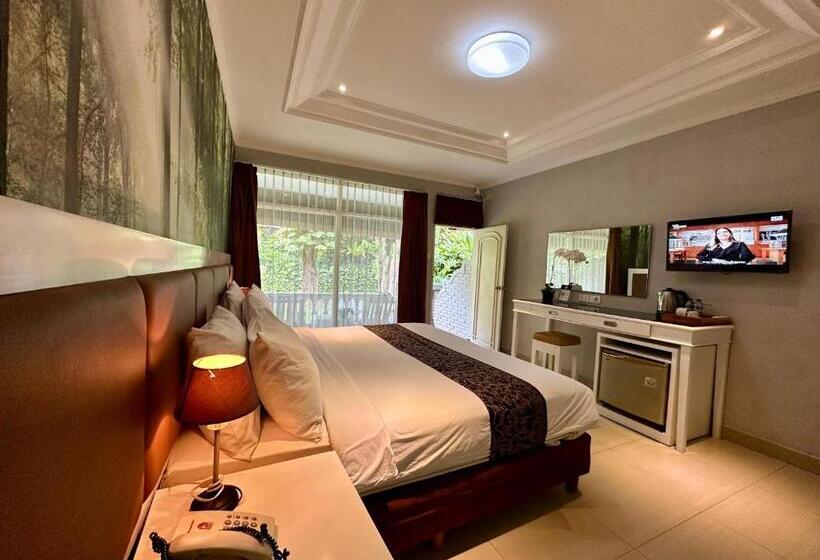 豪华园景房, The Taman Ayu