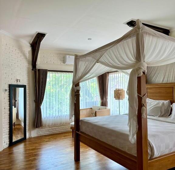 豪华家庭房间, The Taman Ayu