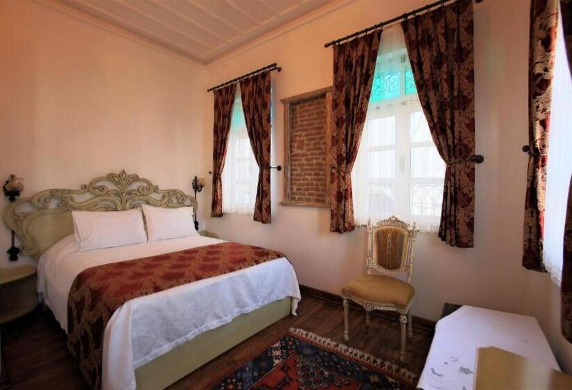 اتاق سوپریور, Cavlıhane 1885