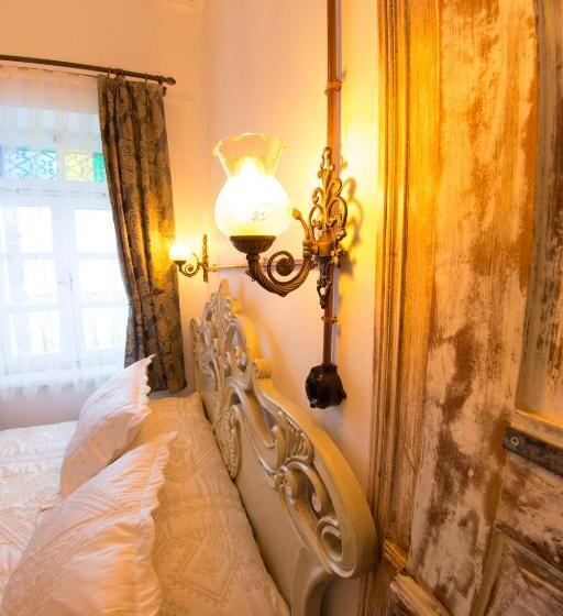 اتاق لوکس, Cavlıhane 1885