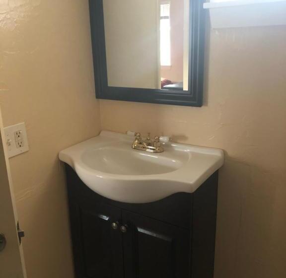 غرفة قياسية, Beachway Motel