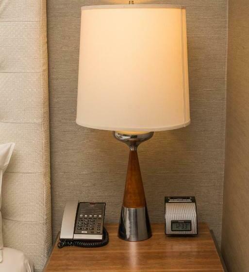 高级大房间, Bentley