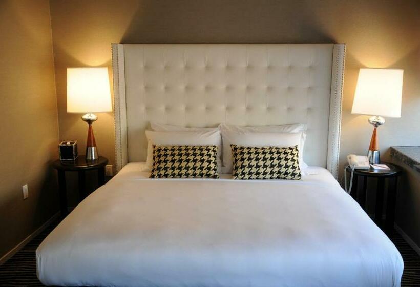 高级大房间, Bentley