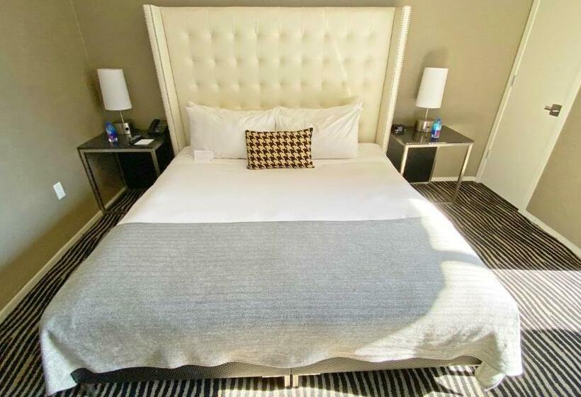 带大床的高级房间, Bentley