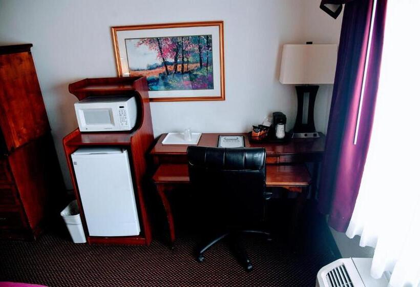 Номер Стандарт 2 Двуспальные Кровати, Douglas Inn And Conference Center