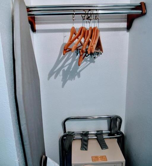 Стандартный Номер Кровать Кинг, Douglas Inn And Conference Center