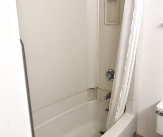 Номер Стандарт 2 Двуспальные Кровати, Douglas Inn And Conference Center