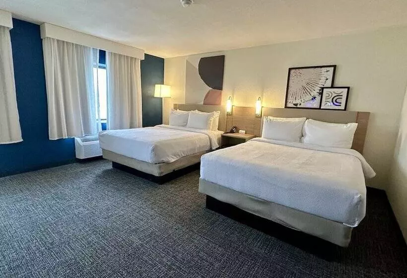 ２ダブルベッドのスタンダードルーム, Spark By Hilton Fort Wayne