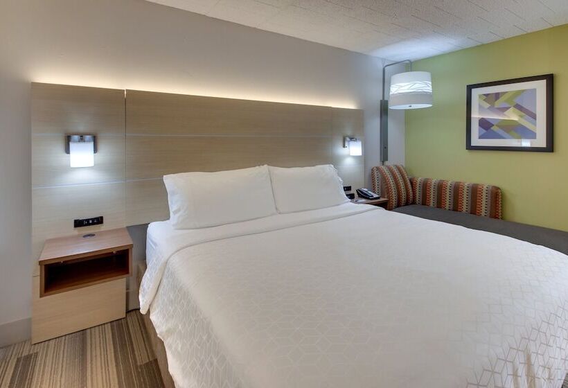 Номер Стандарт, Holiday Inn Express Pittston  Scranton Airport, An Ihg