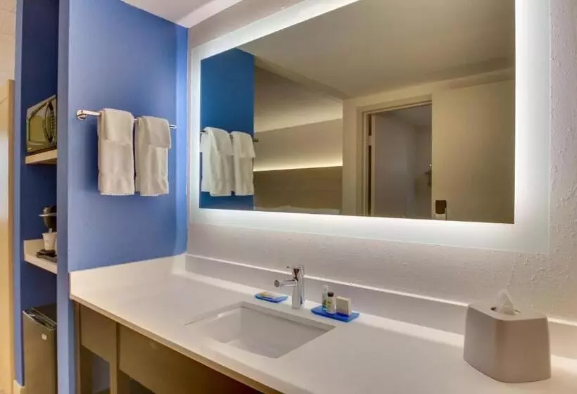 スタンダードルーム, Holiday Inn Express Pittston  Scranton Airport, An Ihg