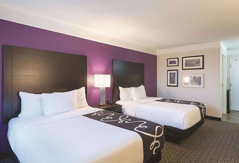 带2个双人床的标准工作室, La Quinta By Wyndham Austin Round Rock