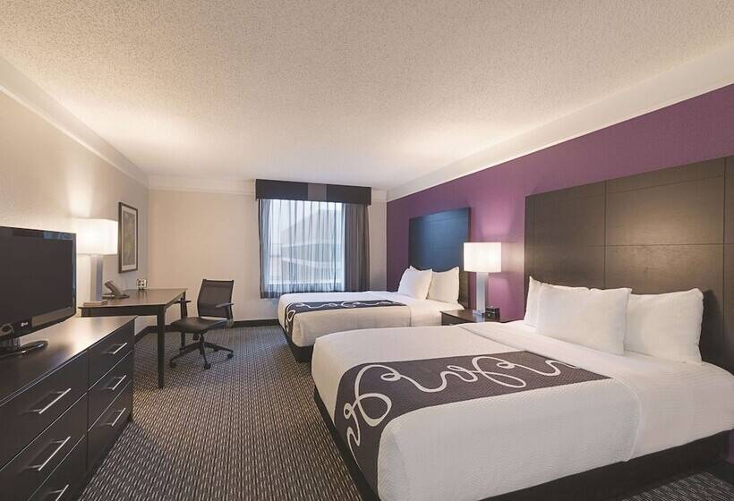 带2个双人床的标准工作室, La Quinta By Wyndham Austin Round Rock