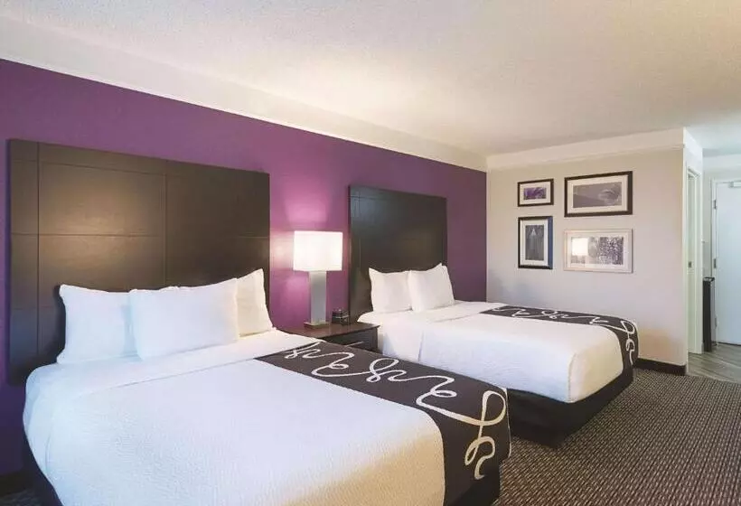 ２ダブルベッドのスタンダードルーム, La Quinta By Wyndham Austin Round Rock
