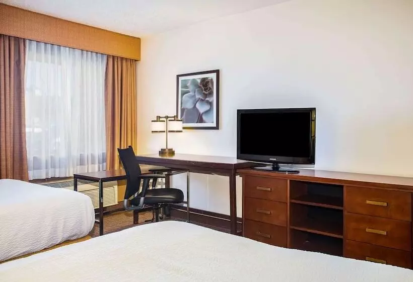 ２ダブルベッドのスタンダードルーム, Baymont By Wyndham Columbia, Mo